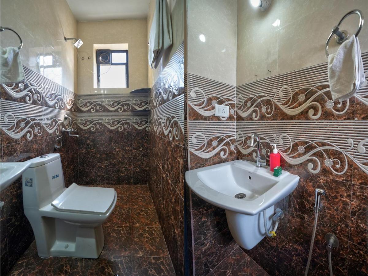 Golden Studio Apartment Goa Calangute Exteriör bild